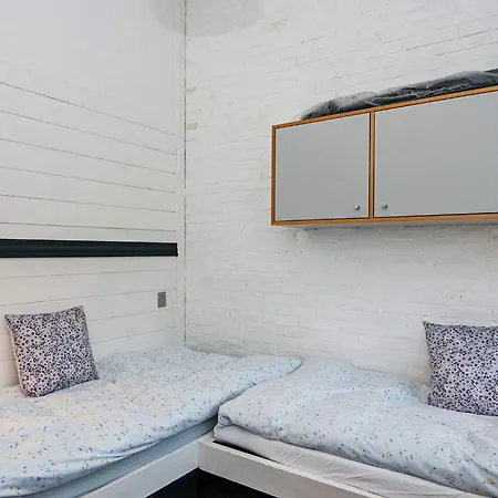 4 Person In 펜션 *